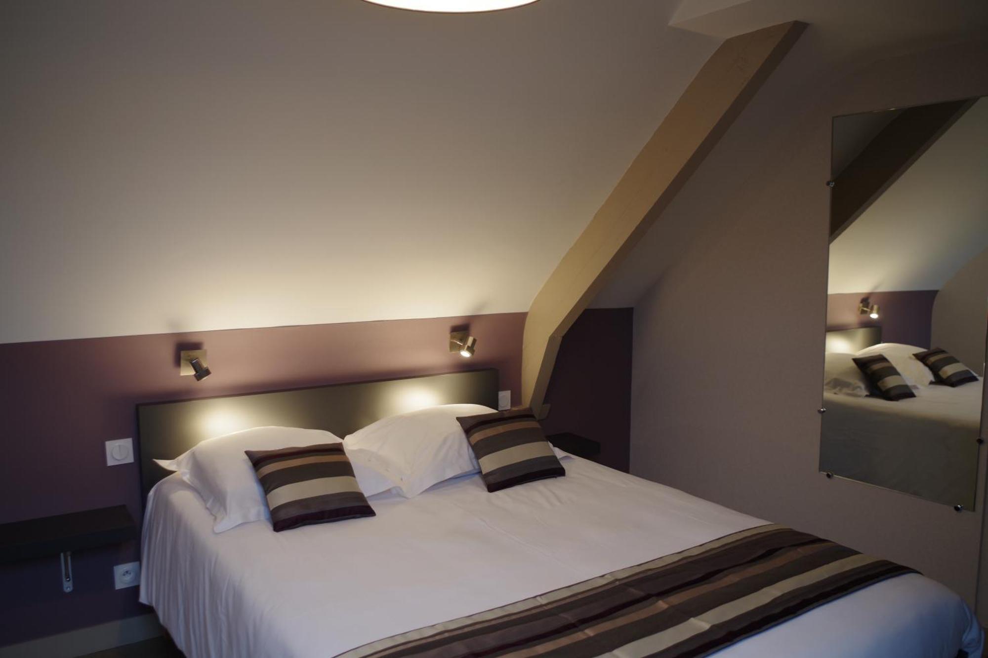 Hotel Le Cadoudal Auray Exterior foto