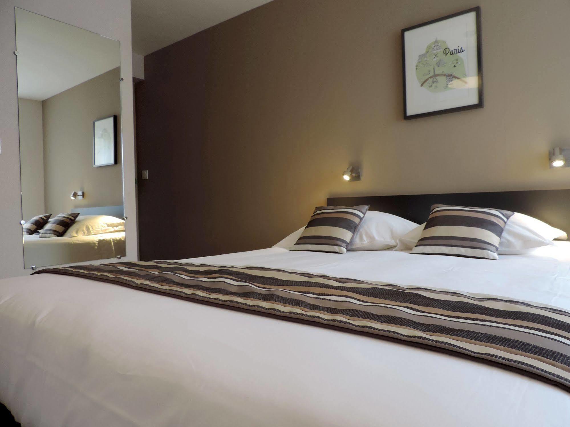 Hotel Le Cadoudal Auray Exterior foto